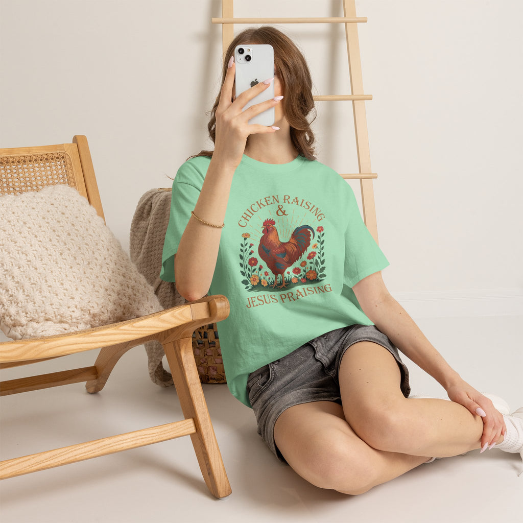 Raising Chickens and Praising Jesus | Farmhouse Faith Graphic Tee | Cr8tive Designs