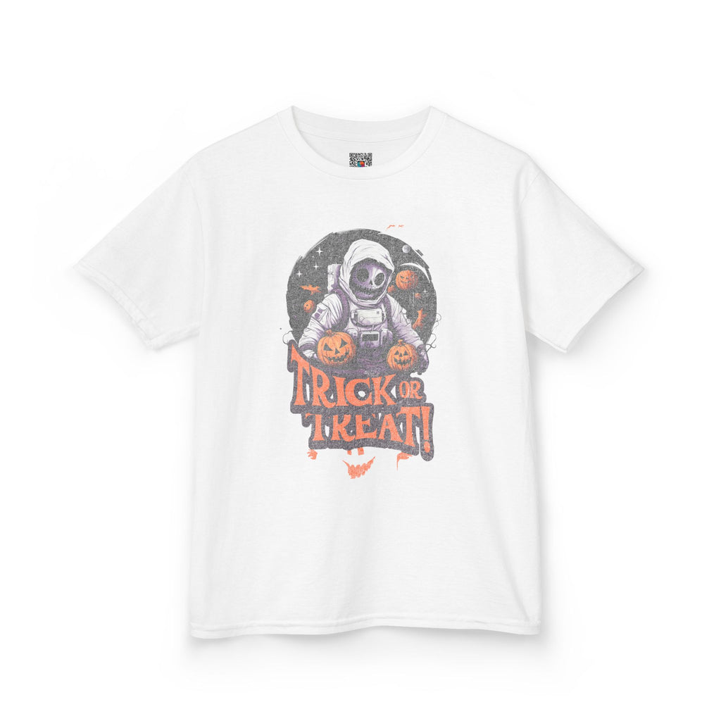 Kids Halloween 'Trick or Treat' Astronaut T‑Shirt | Cr8tive Designs
