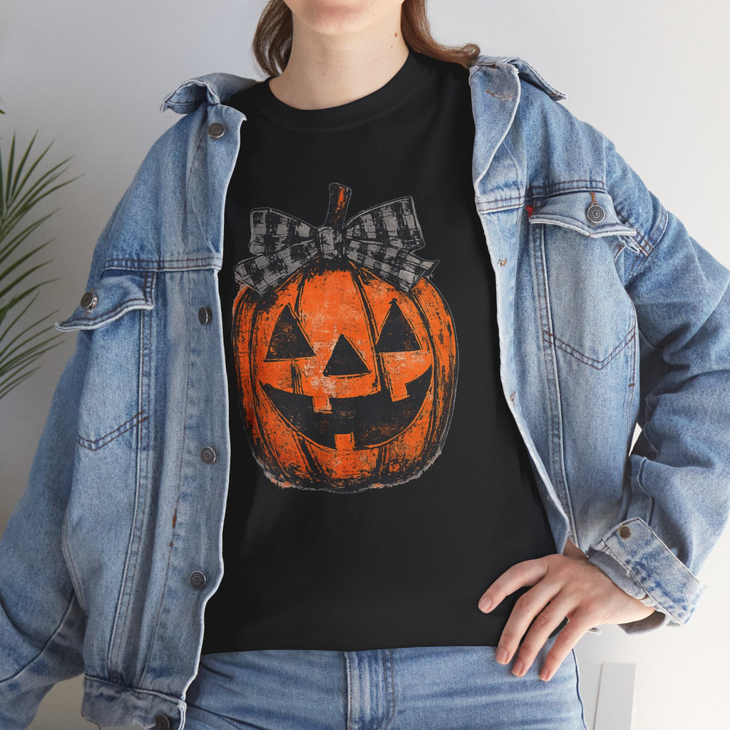 Distressed Pumpkin Bow Tee | Vintage Halloween T-Shirt | Cr8tive Designs