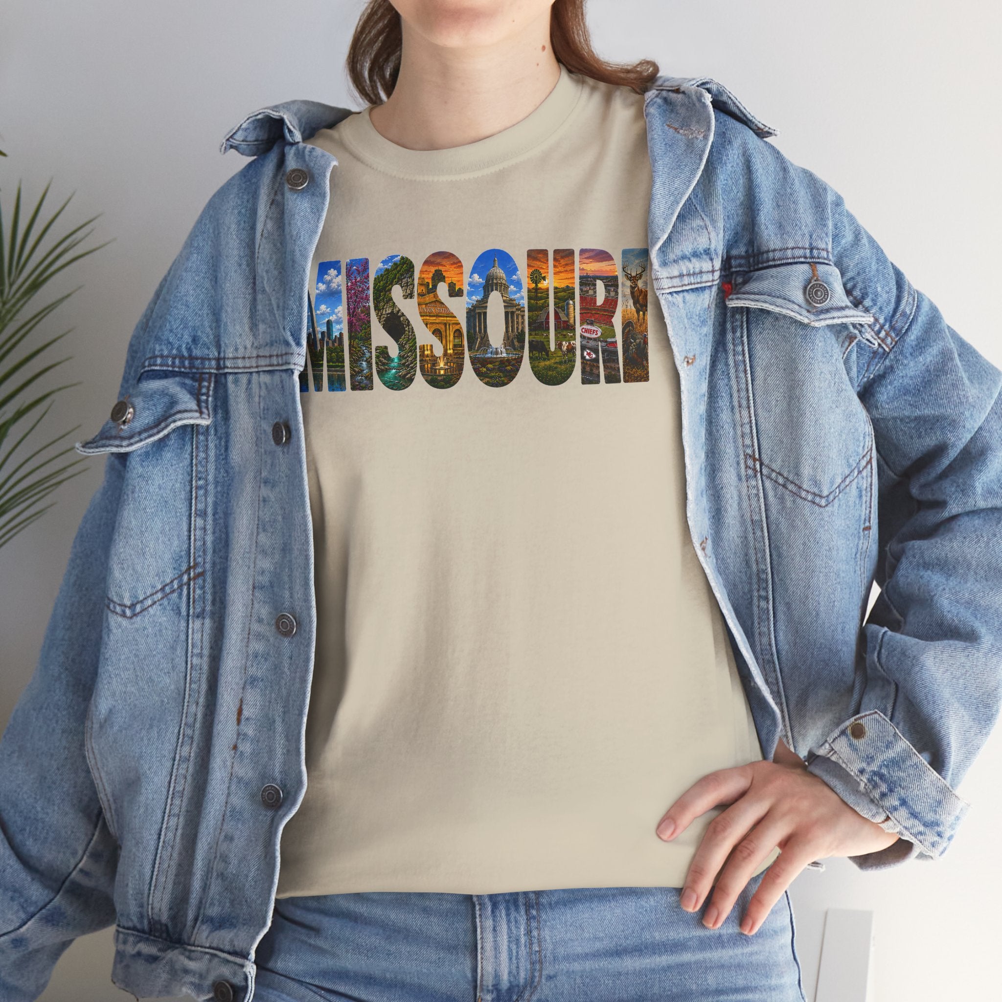 Missouri Landmark Lettering | Scenic State Typography T-Shirt | Cr8tive Designs