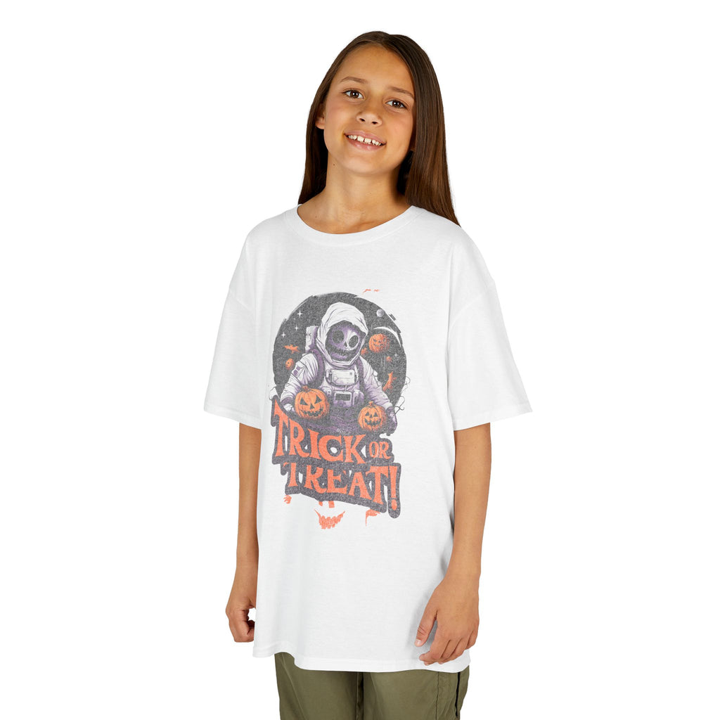 Kids Halloween 'Trick or Treat' Astronaut T‑Shirt | Cr8tive Designs