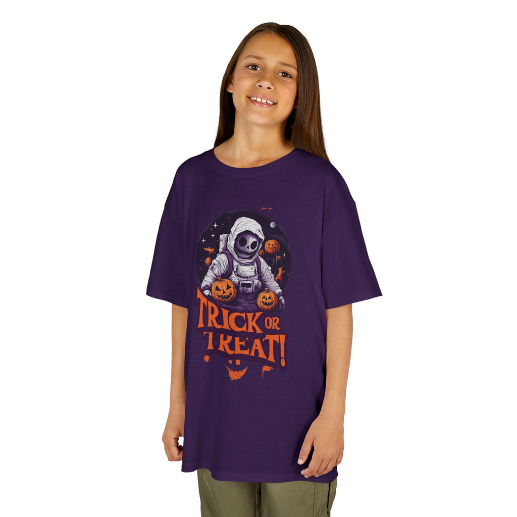 Kids Halloween 'Trick or Treat' Astronaut T‑Shirt | Cr8tive Designs