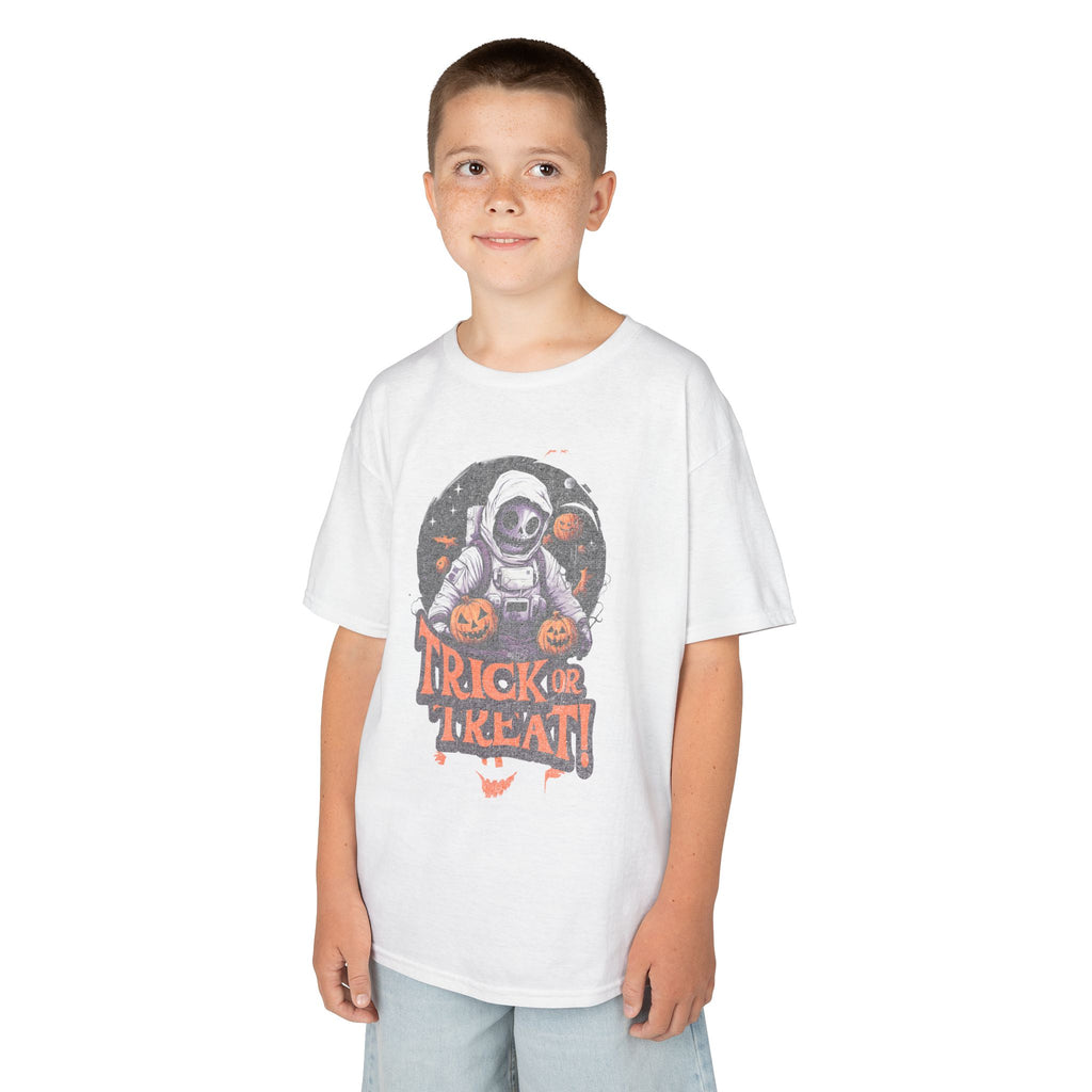 Kids Halloween 'Trick or Treat' Astronaut T‑Shirt | Cr8tive Designs